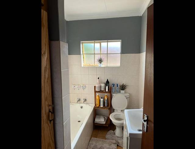 3 BEDROOM PROPERTY TO RENT IN CHROOM PARK